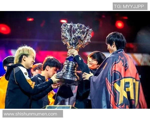 王者荣耀EDG战队配合引发热议争议背后的战术分析与团队默契探讨 王者荣耀EDG战队配合引发热议争议背后的战术分析与团队默契探讨